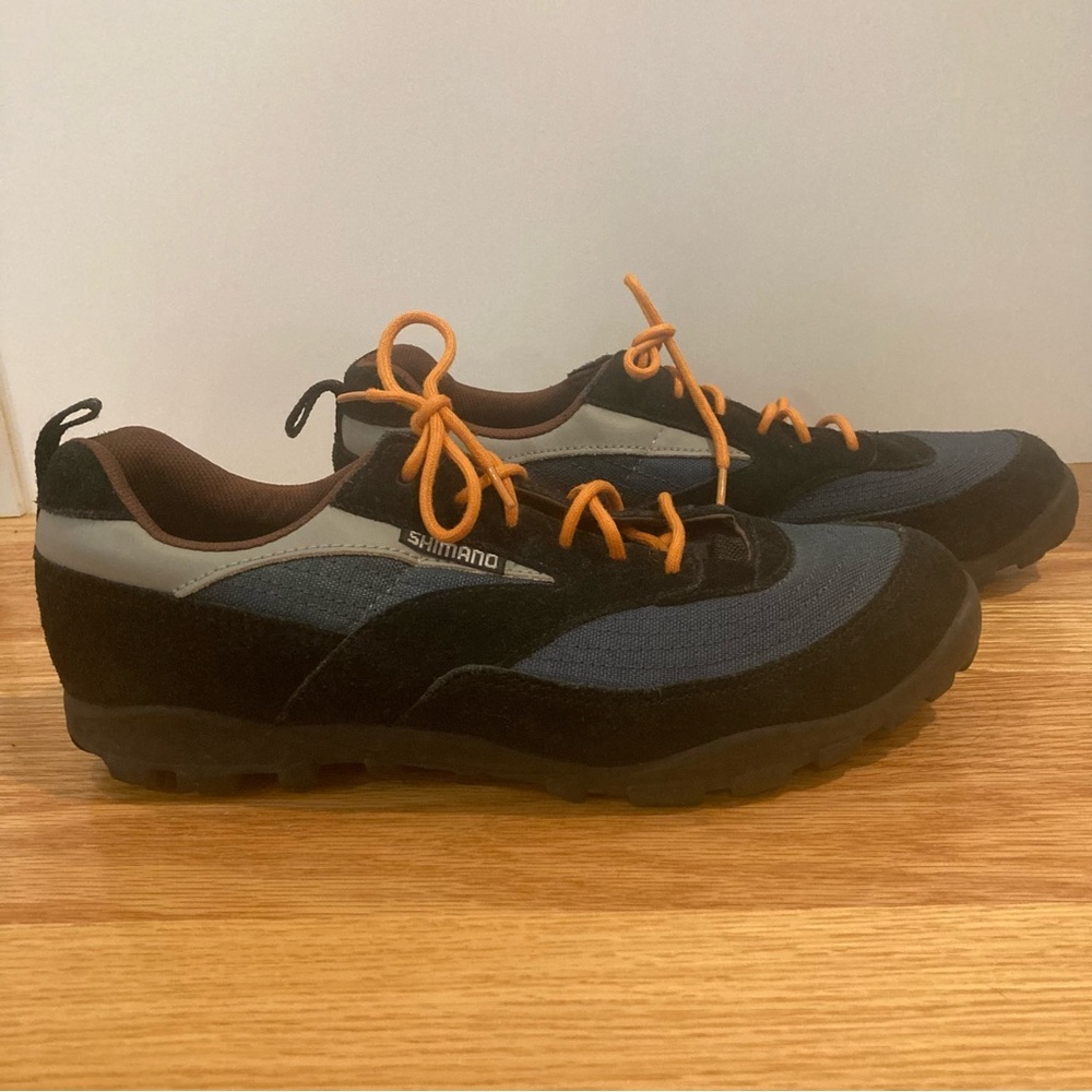 Shimano SH-MO32 With Cleats Biking Shoes